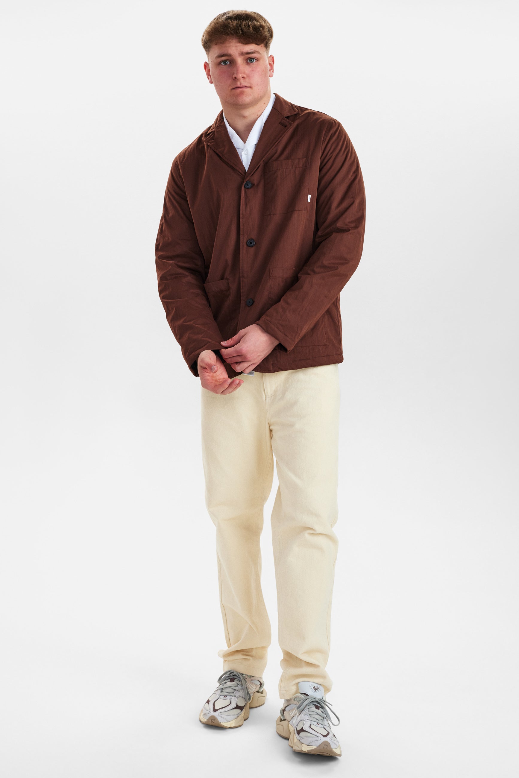 DXNMXRK. DX-Ebu Outlet Dark Brown